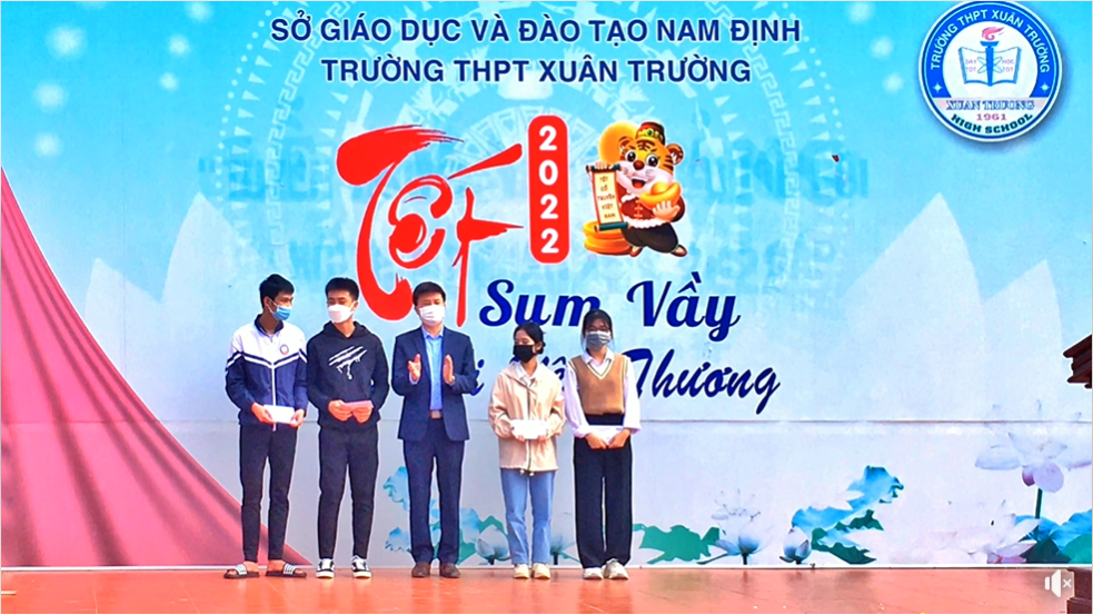 Trường THPT Xuân Trường tổ chức chương trình “Tết yêu thương vì trò nghèo” Xuân Nhâm Dần 2022